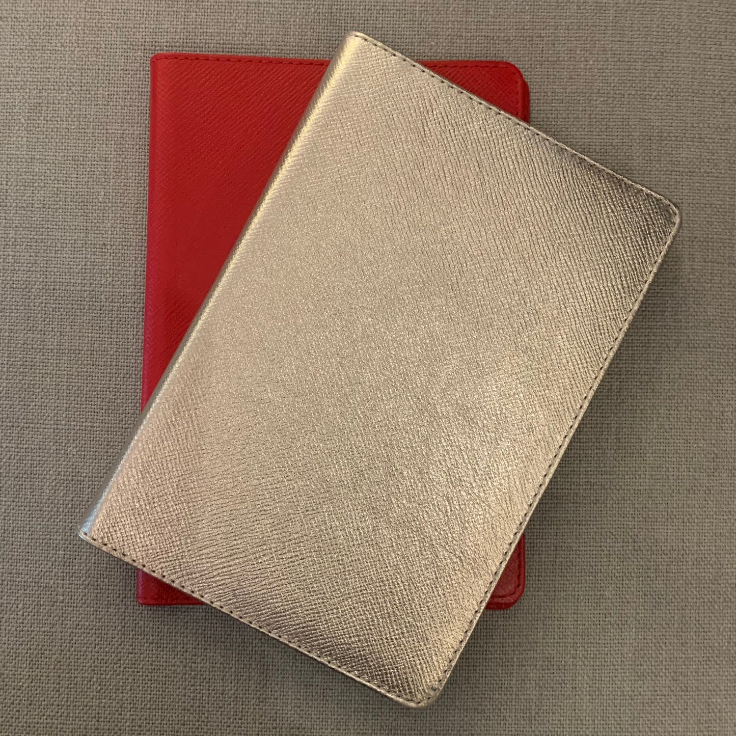 Leather Notebook | 8x6" | Refillable Journal | Crossgrain Leather | Silk Pockets