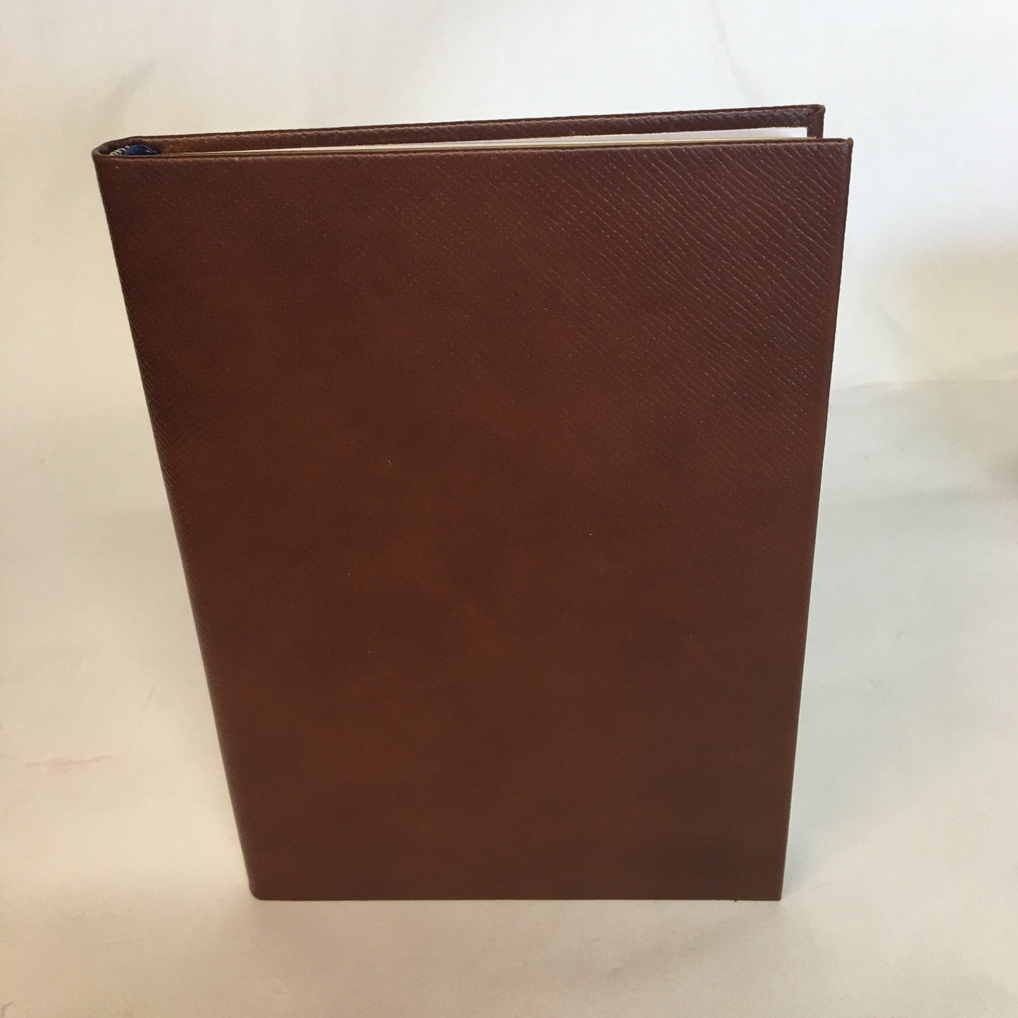 Leather Notebook | 8x6" | Crossgrain Leather | Lined Pages | MM86L