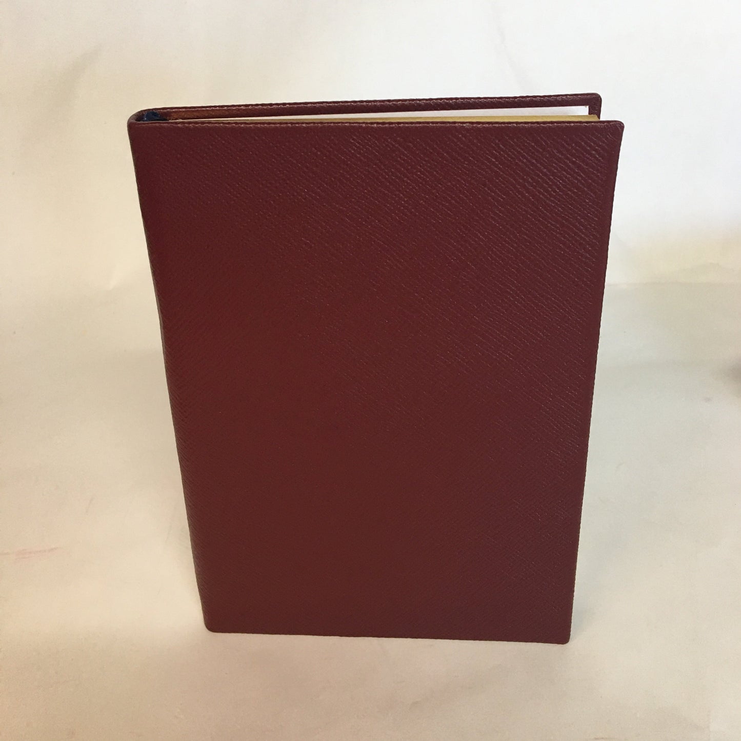 Leather Notebook | 8x6" | Crossgrain Leather | Lined Pages | MM86L