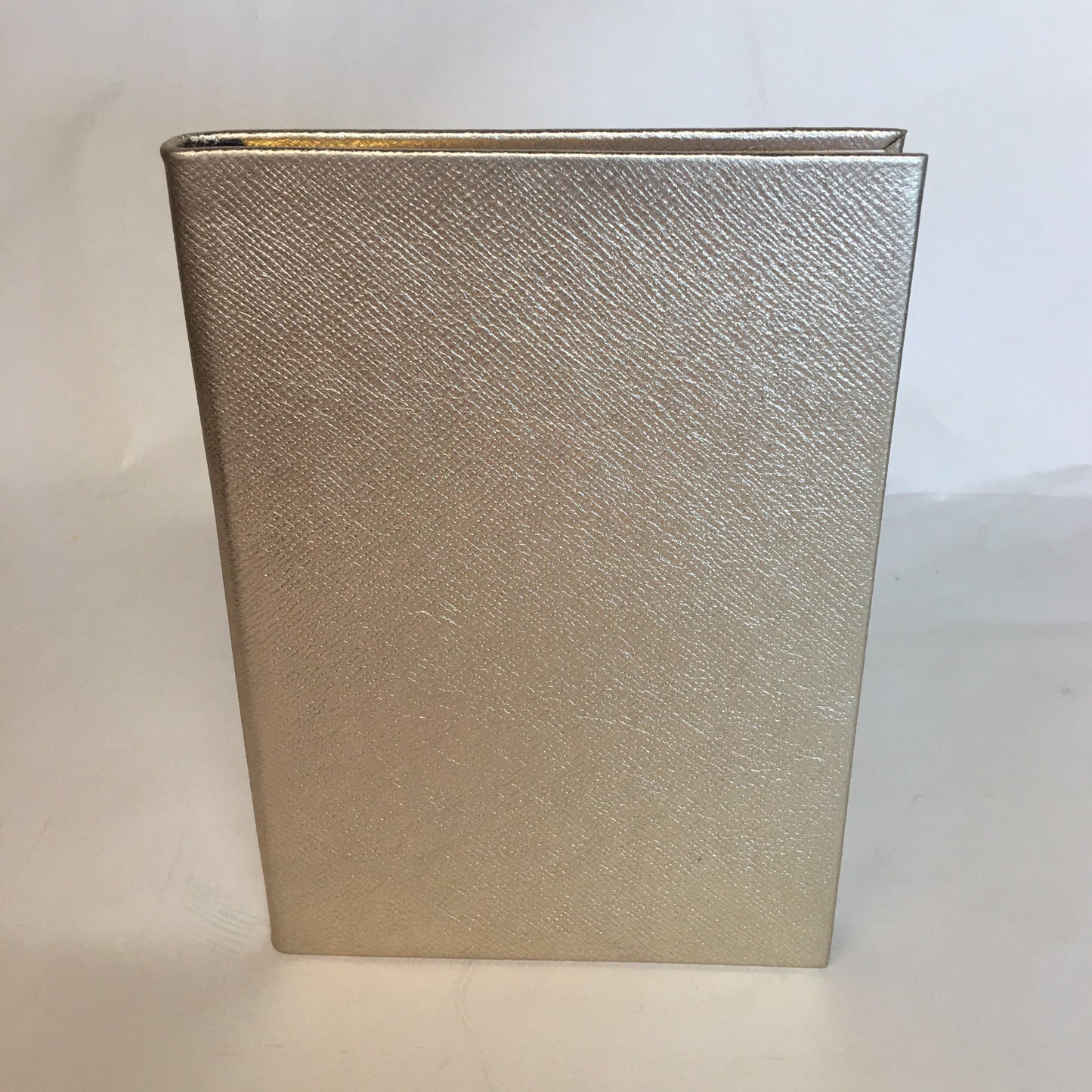 Leather Notebook | 8x6" | Crossgrain Leather | Lined Pages | MM86L